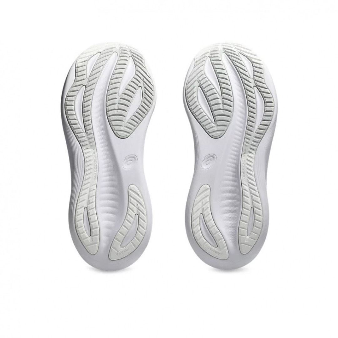 Nimbus 27 - White